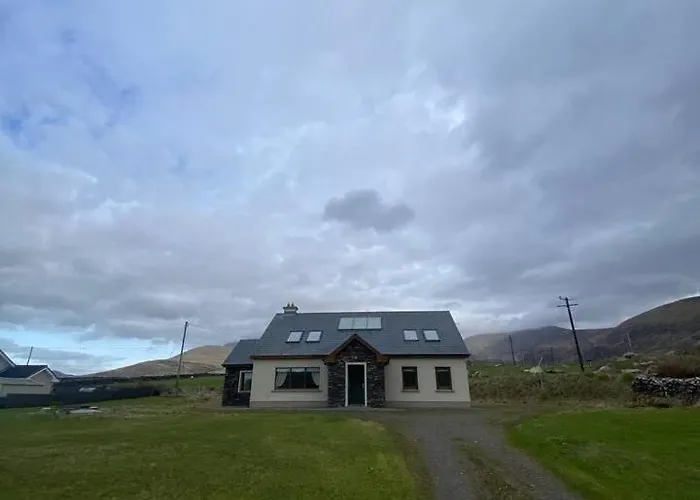 Mount Brandon Haven * Dingle